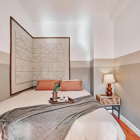 Apartment Oliva - 3 A Trocadero