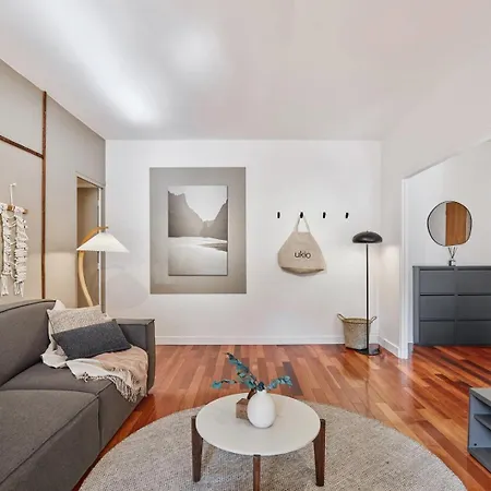 Oliva - 3 A Trocadero Apartment